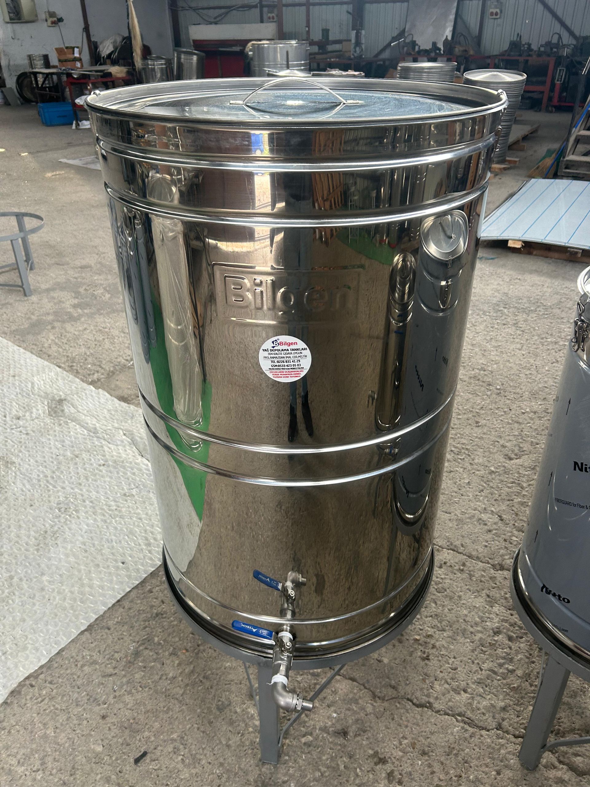 300 litre tank